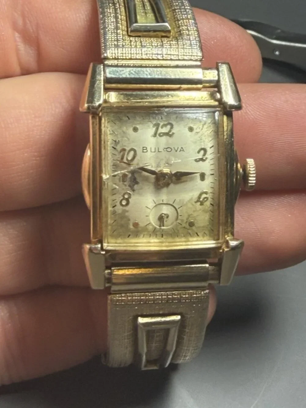 1953 Bulova L3 Curved Tank Manual Wind Wristwatch Small Seconds Runs? AS-IS VTG